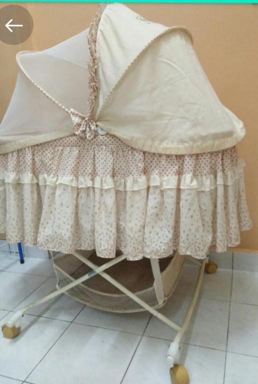 sweet cherry cradle