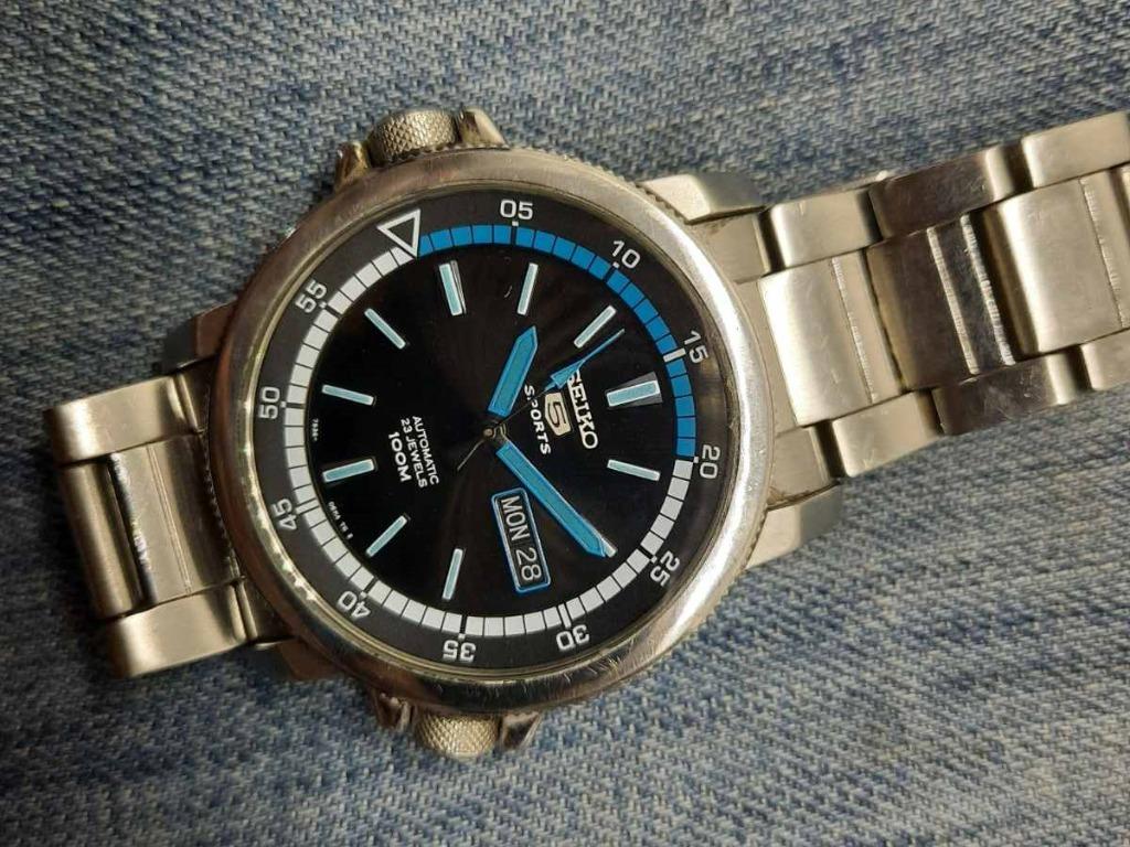 Vintage Seiko SNZJ65 7S36 04X0 23 Jewels Automatic Men s Watch