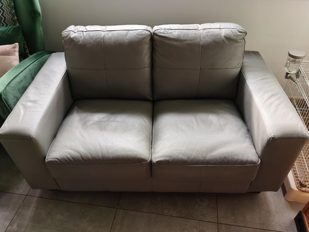 2 seater sofa store 2nd hand