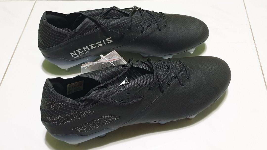 nemeziz soccer boots