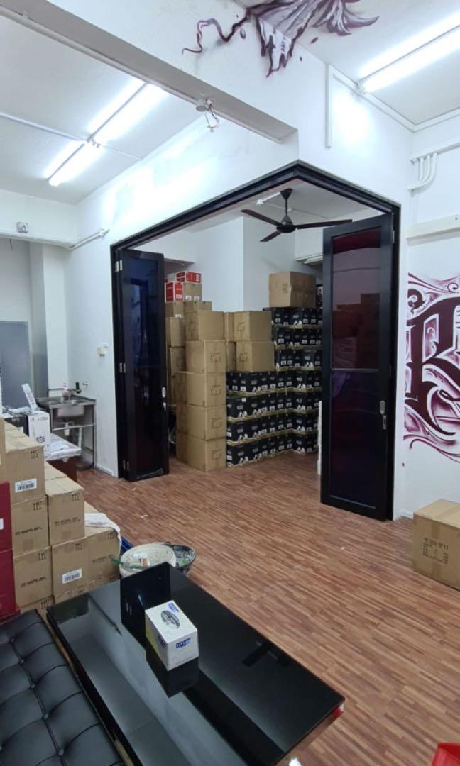 Aluminium folding glass door62853067663875113