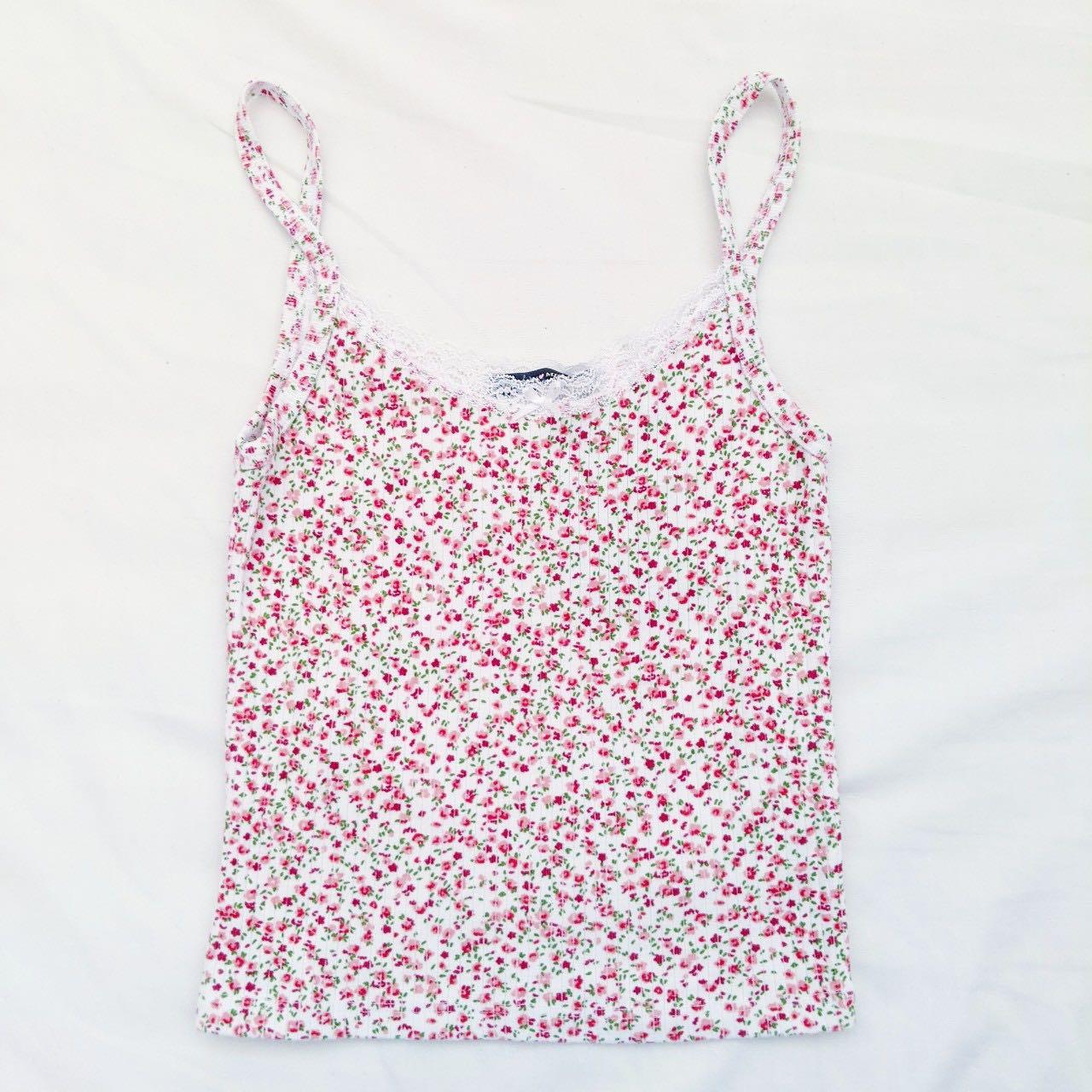bnwt floral lace skylar brandy melville tank top baby pink flowers white  roses pastel spag