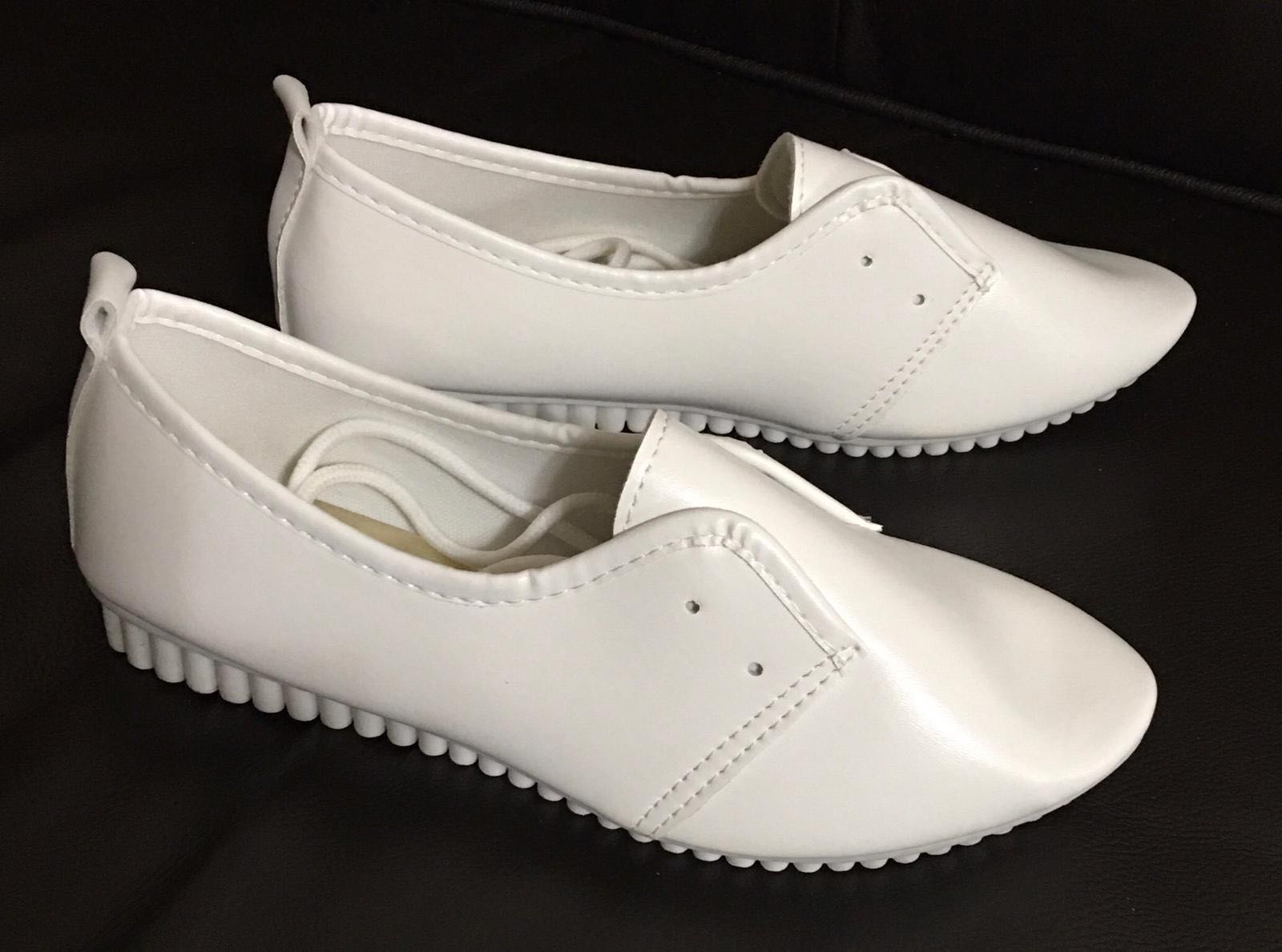 branded rubber shoes for ladies