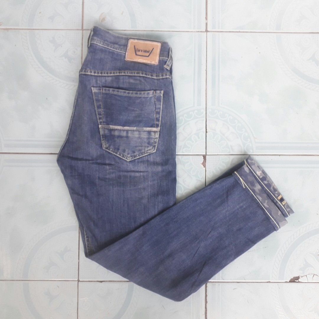 Celana Jeans CARE LABEL, Fesyen Pria, Pakaian , Bawahan di Carousell