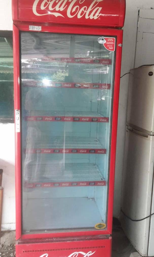 Chiller Cocacola, TV & Home Appliances, Kitchen Appliances
