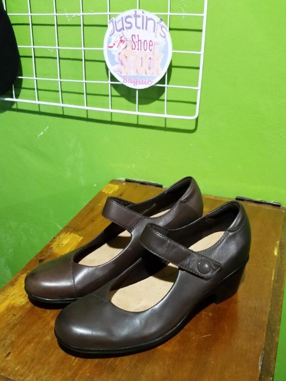 collection by clarks shoes