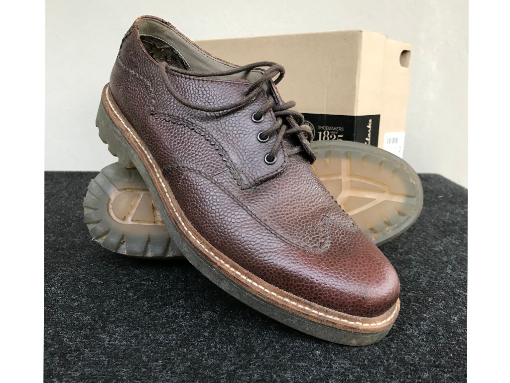 Clarks monmart outlet