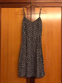 (Category: ) located in . Submitted by anneeeeeeee (Listing ID 1029549756, Image 1). Description: .