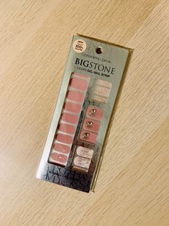（分類：）位於 。 由 jojoplace 提交（商品編號 1029471251，圖片 1）。簡介： 。