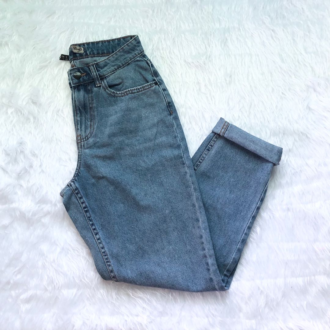 denim co mom jeans