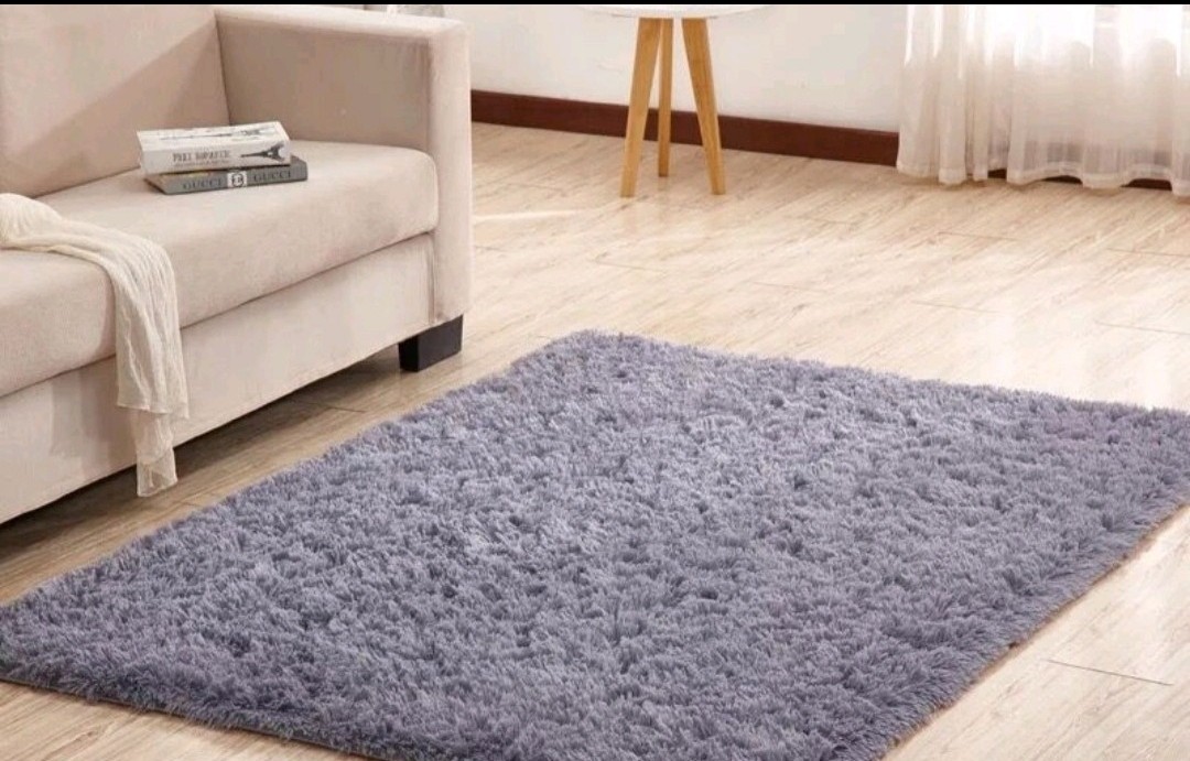 Furry rug 120×160