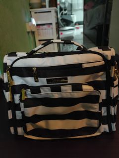 (Category: ) located in . Submitted by syahj (Listing ID 1029486859, Image 1). Description: .