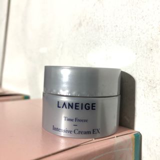 （分類：）位於 。 由 tiff000 提交（商品編號 1029550913，圖片 1）。簡介： 。