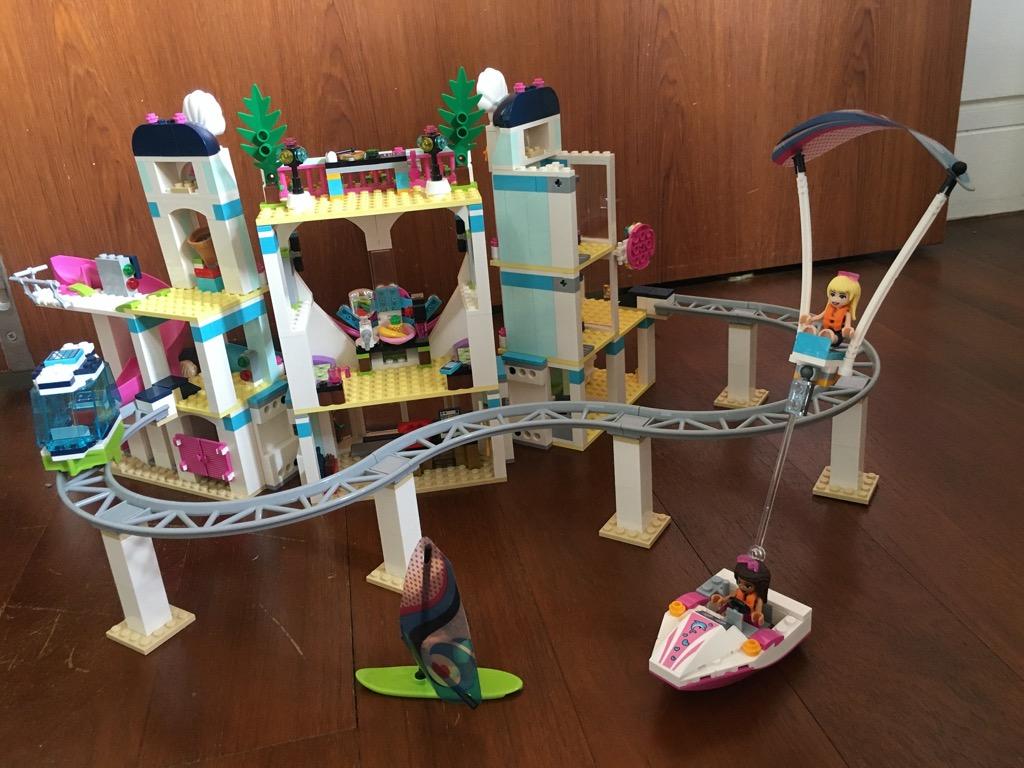 Lego heartlake on sale city resort instructions