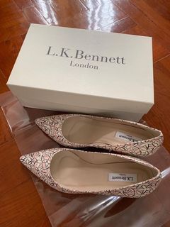 （分類：）位於 。 由 che_closet 提交（商品編號 1029436713，圖片 1）。簡介： 。