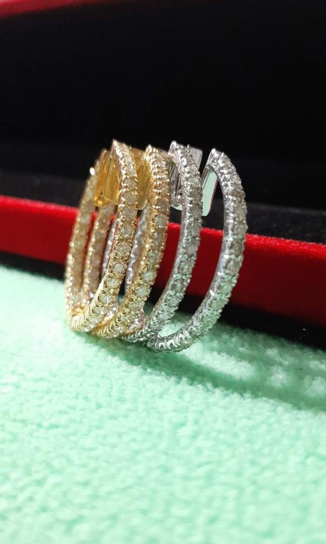 Loop earrings (Category: Earrings) located in Quezon City. Submitted by kring09 (Listing ID 1029570265, Image 1). Description: In and out diamond loop Every girl must have on her jewelry collection 30,000 1.72cts 40,000 3.2cts.