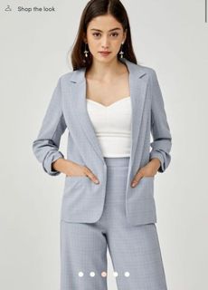 (Category: ) located in . Submitted by essential_closet (Listing ID 1029584647, Image 1). Description: .