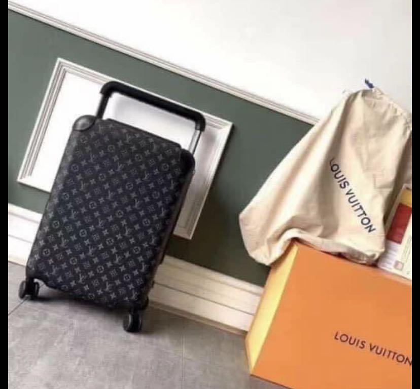 LV horizon 55 (Category: Wallets & Card holders) located in San Juan City. Submitted by authforless (Listing ID 1029427827, Image 3). Description: for pre-order, DM me for Questions.