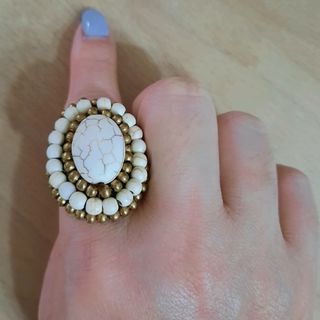 (Category: ) located in . Submitted by uniquelydifferent (Listing ID 1029474901, Image 1). Description: .