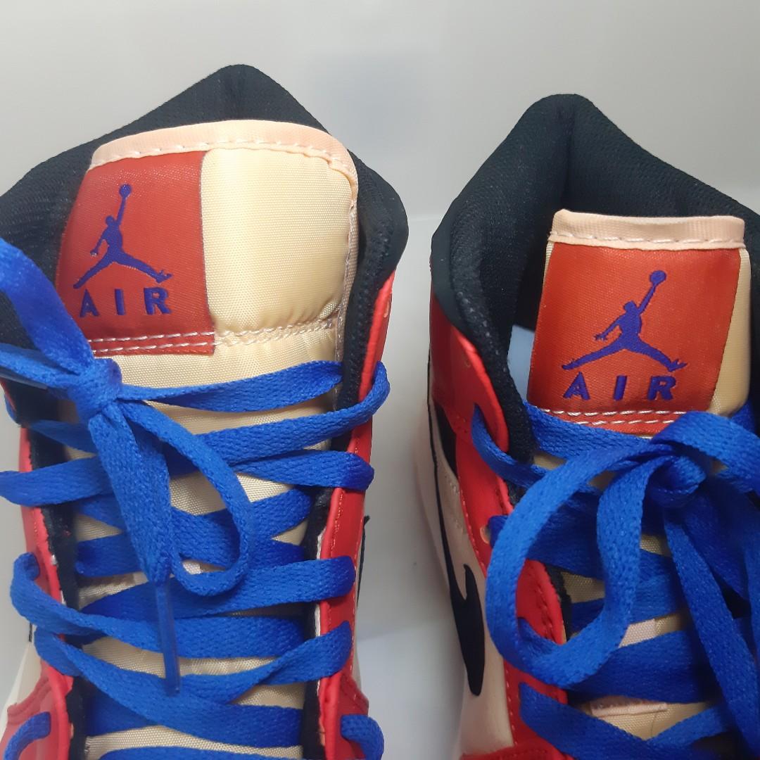 retro 1 mid black and yellow