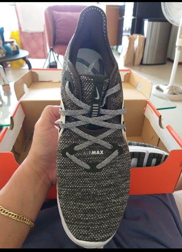 air max sequent 4 preto e dourado