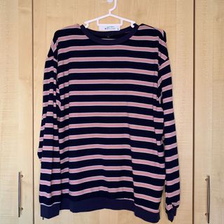 (Category: ) located in . Submitted by guilty.sweetpreloved (Listing ID 1029640437, Image 1). Description: .