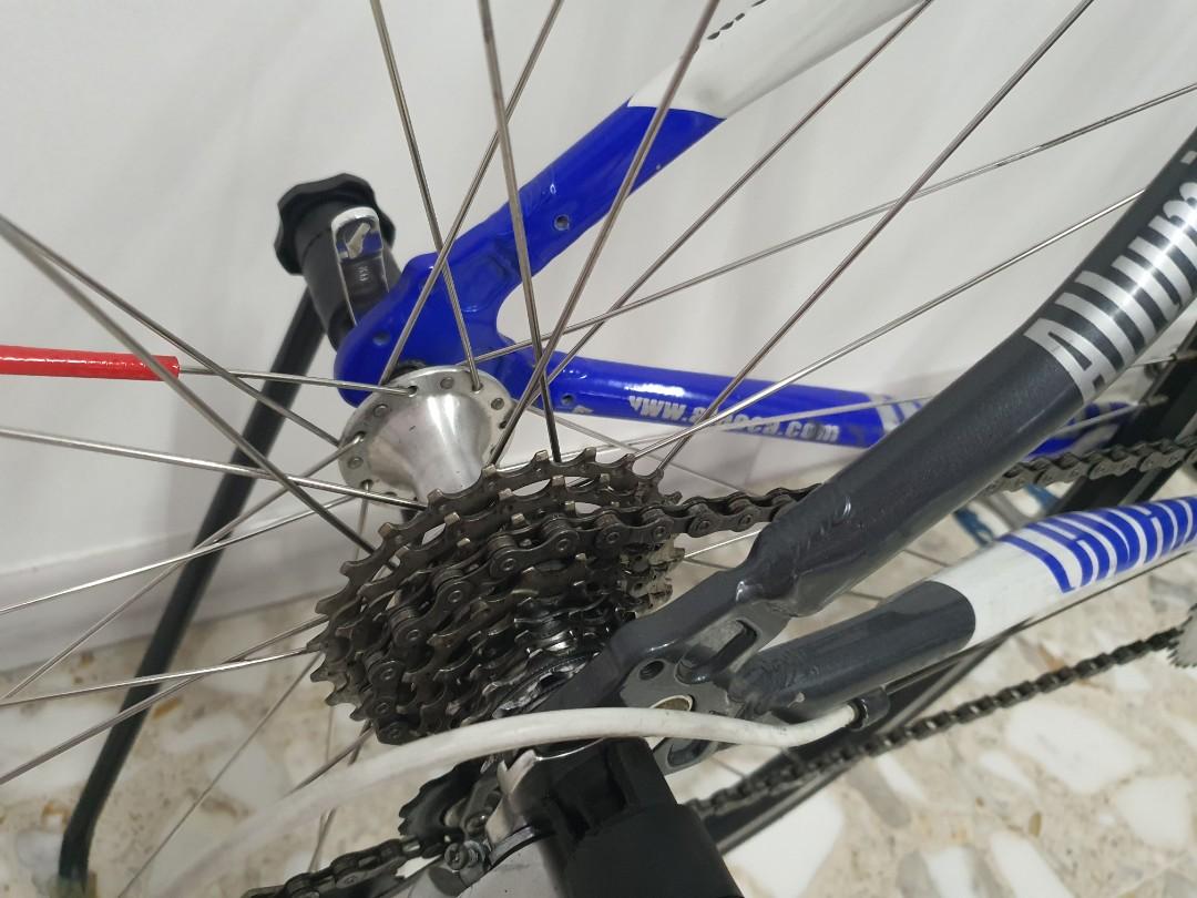 PETIT DÉRAILLEUR ARRIÈRE Shimano Sora 7 vitesses chappe