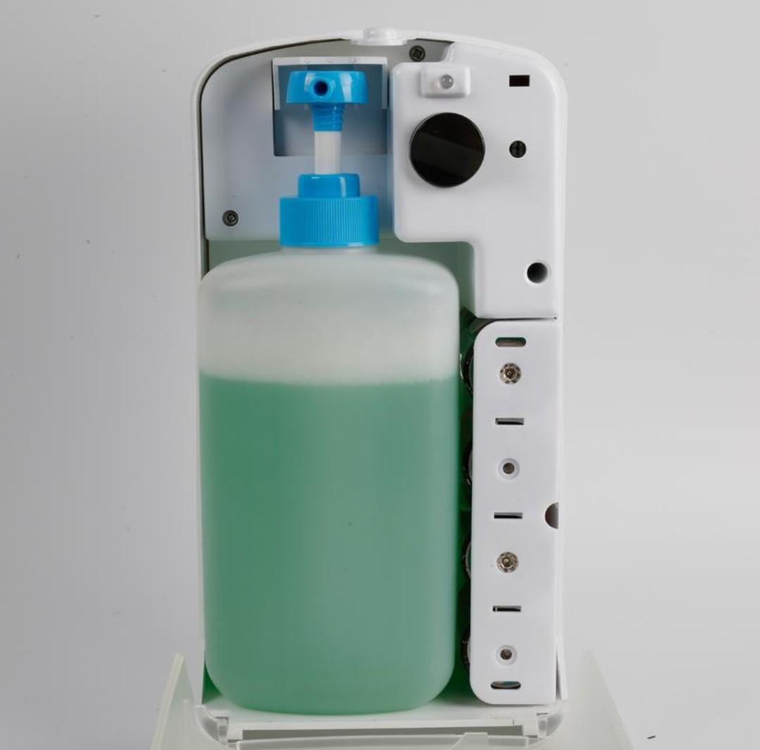 Sensor Automatic Spray Sanitizer Dispenser (Category: Other Assistive Aids) located in Manila. Submitted by laived (Listing ID 1029112760, Image 3). Description: Sensor Automatic Spray Sanitizer Dispenser capacity 1000ml Automatic alcohol Spray hand disinfectants hygienic sanitizer Soap dispenser Features:1. DC and AC dual use, 2. Table Top and wall-mounted integrated machine; gear and motor have a service life of more than 10,000 times;3. Droppi