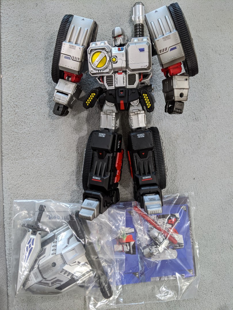 Spark toys megatron 2025