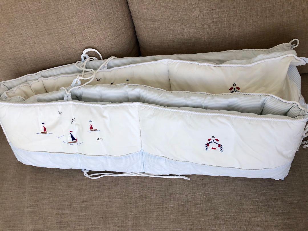 Stokke Sleepi Foam Mattress with cover + Bed bumper, 傢俬＆家居, 傢俬, 床架及床褥