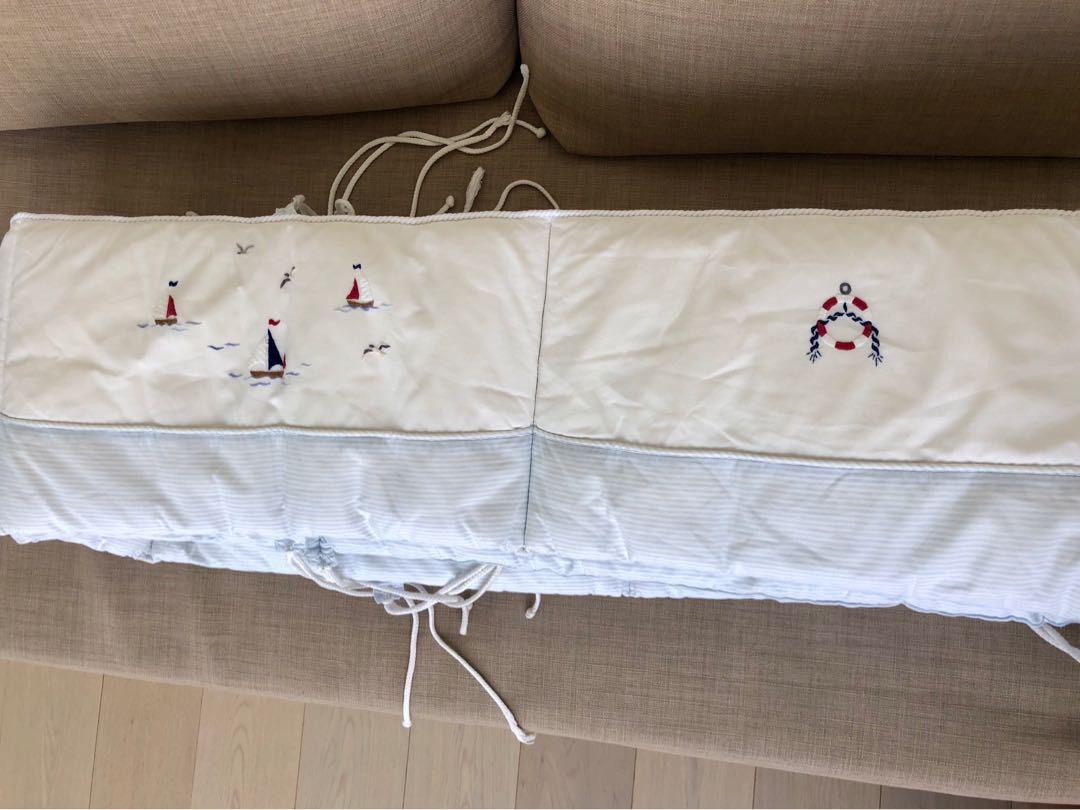 Stokke Sleepi Foam Mattress with cover + Bed bumper, 傢俬＆家居, 傢俬, 床架及床褥