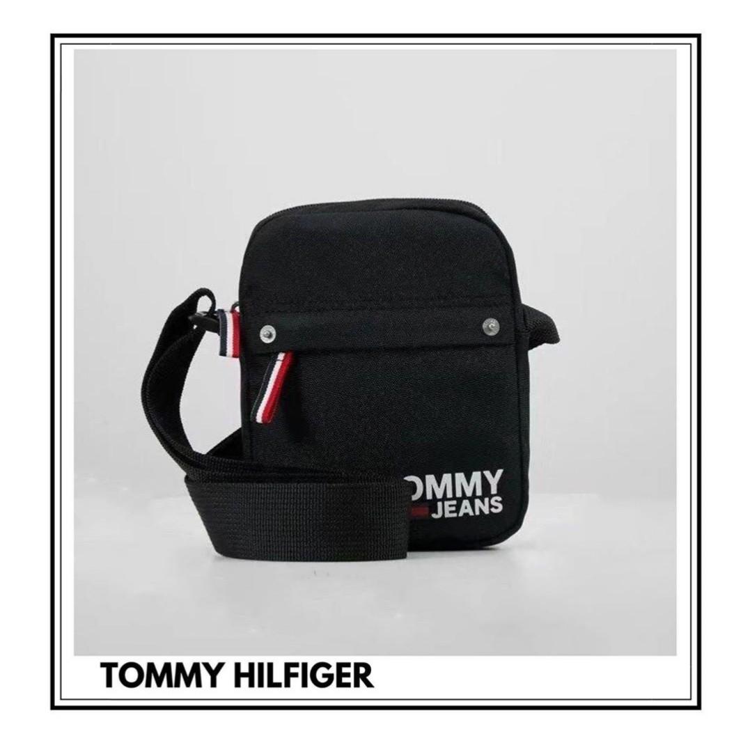 tommy hilfiger shoulder bag