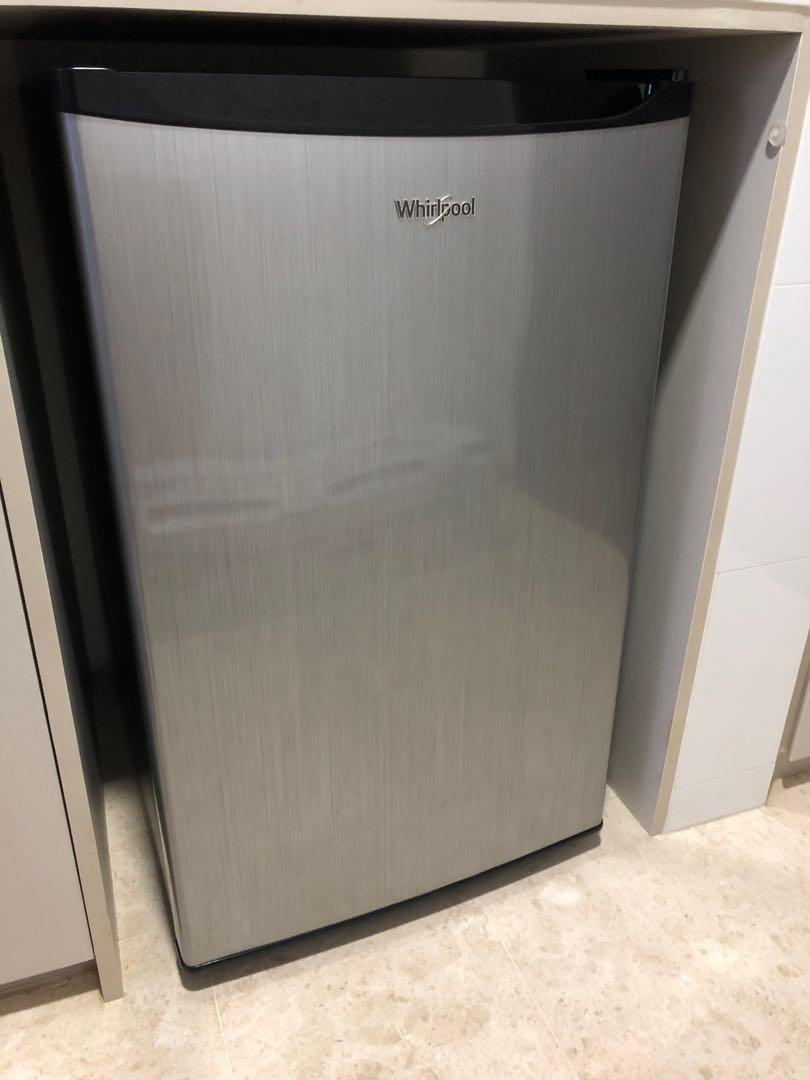 whirlpool energy star mini fridge