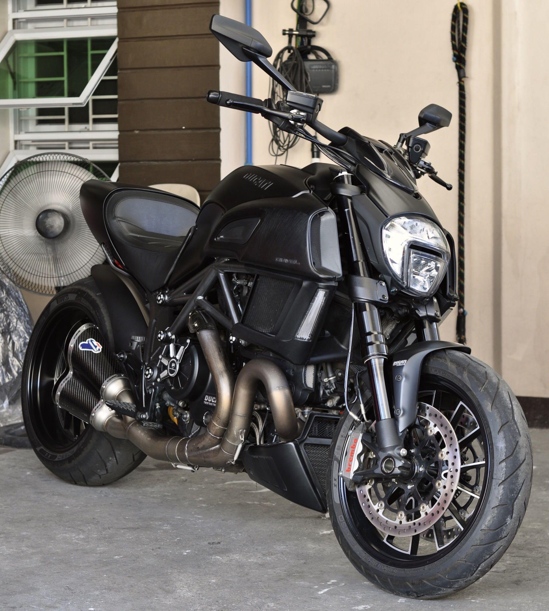 Ducati diavel store dark 2016
