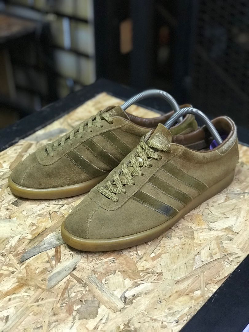 Adidas Tobacco vintage Made in Hungary, Men's Fashion, Footwear ...