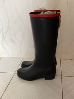 （分類：）位於 。 由 fich228 提交（商品編號 1025365639，圖片 1）。簡介： 。