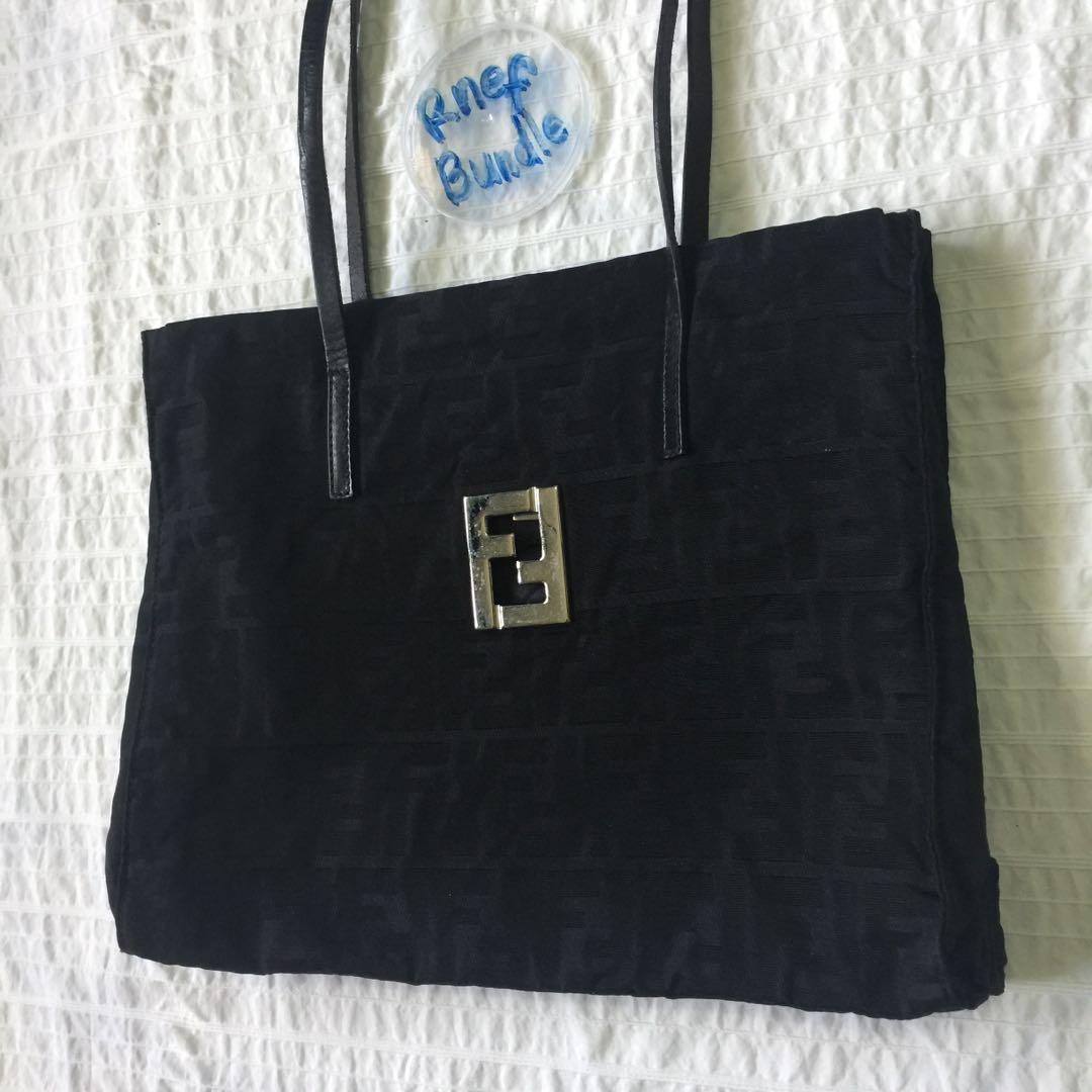 Vintage black on sale fendi purse