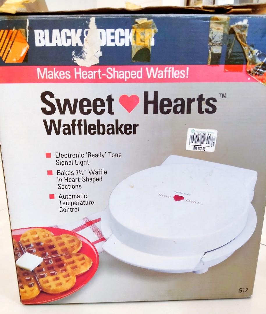 Black & Decker Sweet Hearts Waffle Maker Iron G12 used 