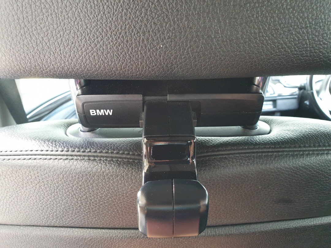 BMW TRAVEL COMFORT UNIVERSAL HOOK Car Accessories Accessories