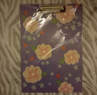 (Category: ) located in . Submitted by wish_upon_a_gift3 (Listing ID 1025468587, Image 1). Description: .