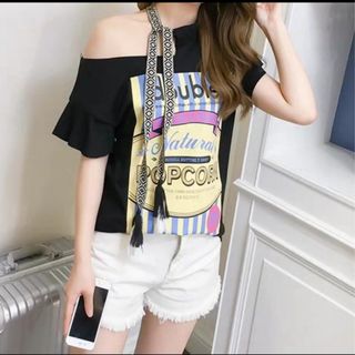 (Category: ) located in . Submitted by hyeoin (Listing ID 1025512657, Image 1). Description: .