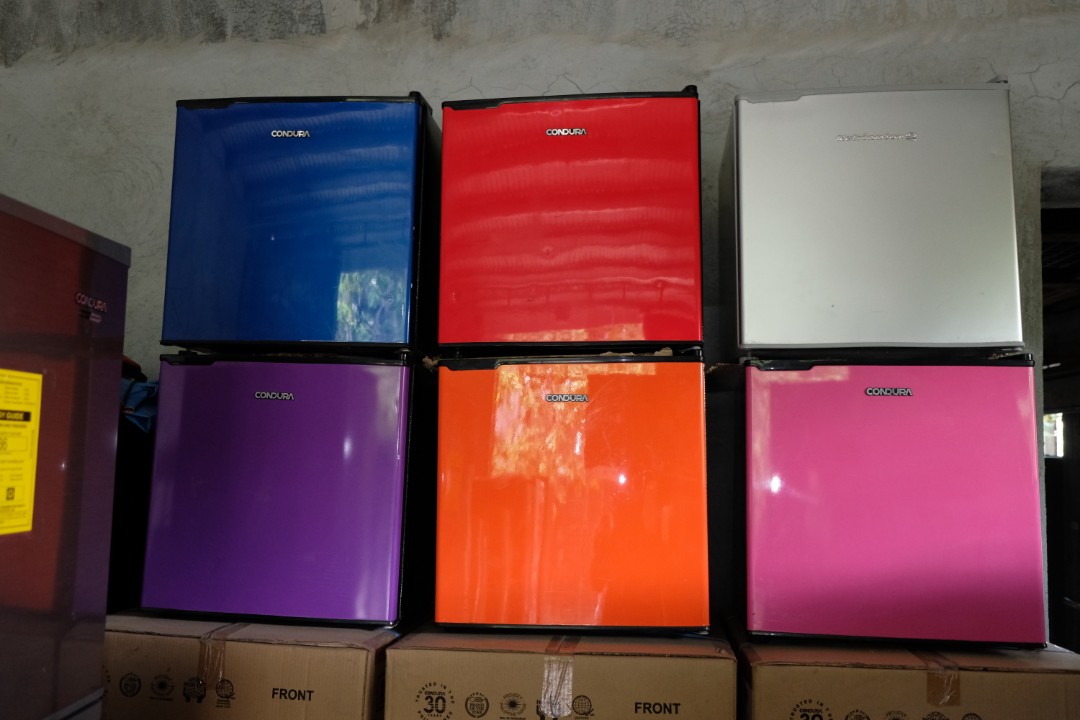 Condura mini sale refrigerator price