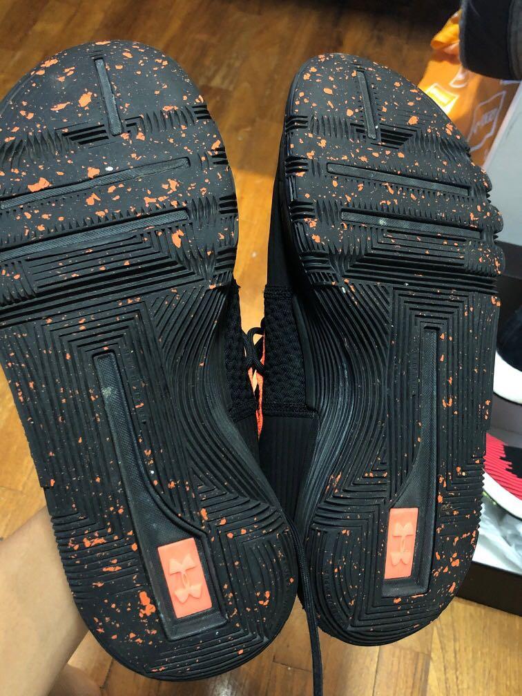 Curry 3 Zero 2 Black Orange