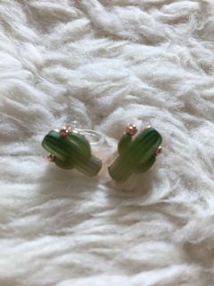 （分類：）位於 。 由 ashxey 提交（商品編號 1025363988，圖片 1）。簡介： 。