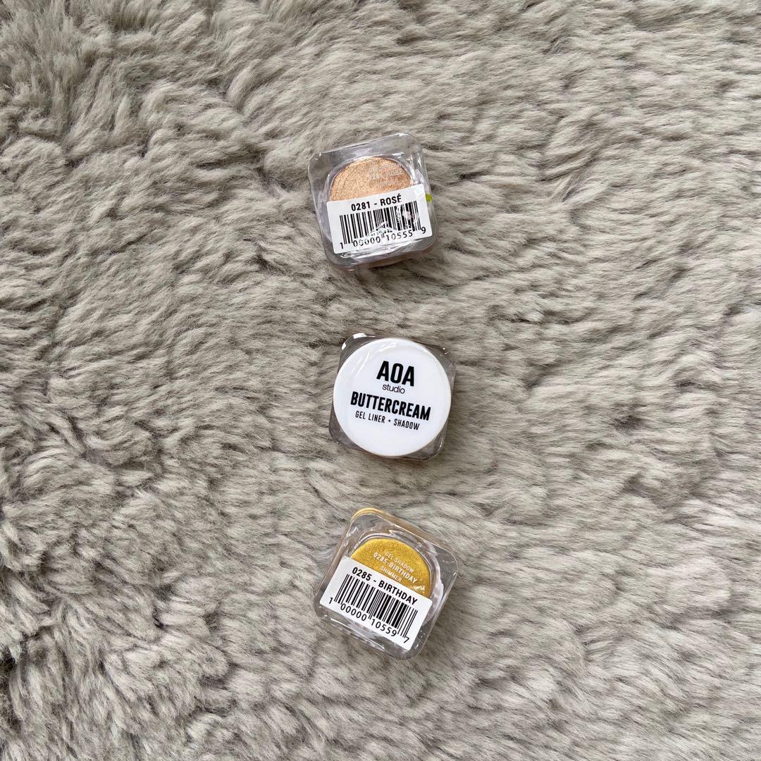 EYESHADOW GLITTER (Category: Makeup) located in Manila. Submitted by beisebastian (Listing ID 1025373810, Image 2). Description: SHADES AVAILABLE: BIRTHDAY AND ROSÈ.