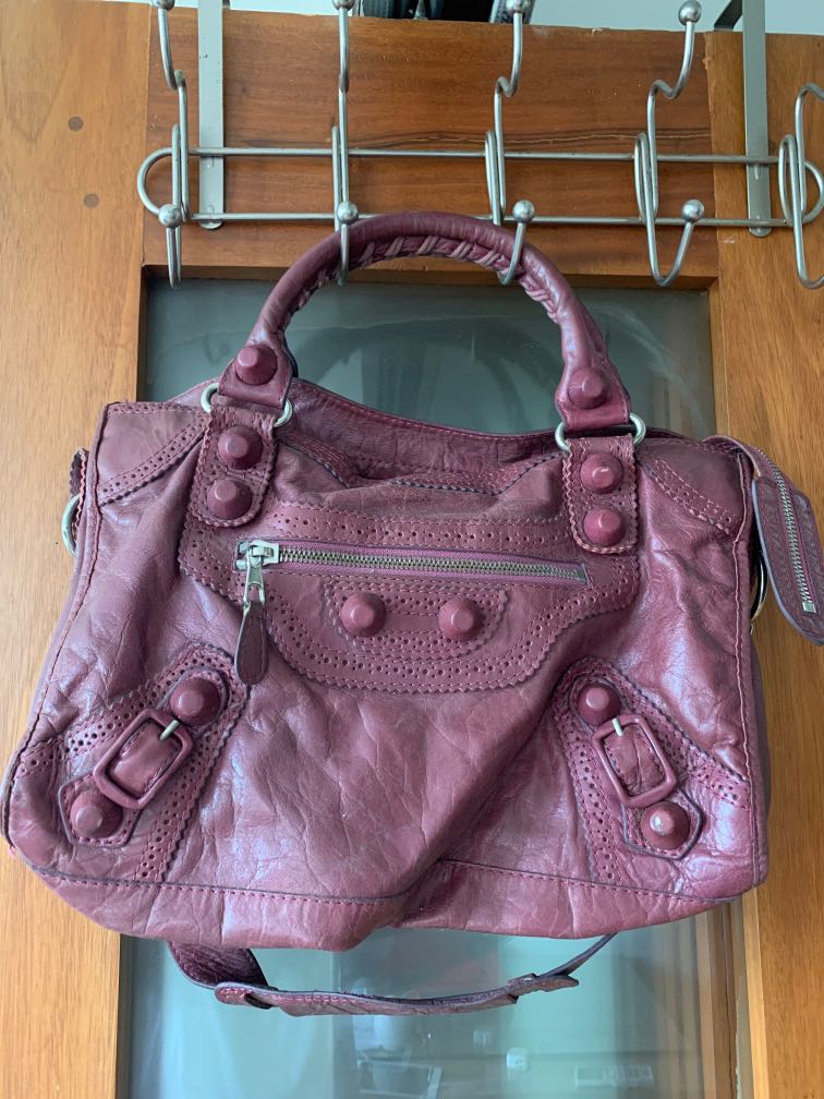 fake balenciaga bag