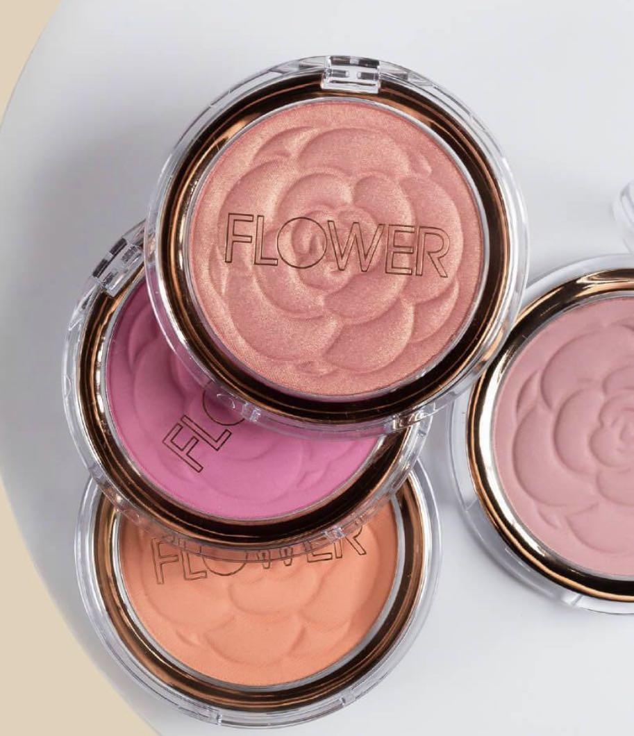 flower beauty blush