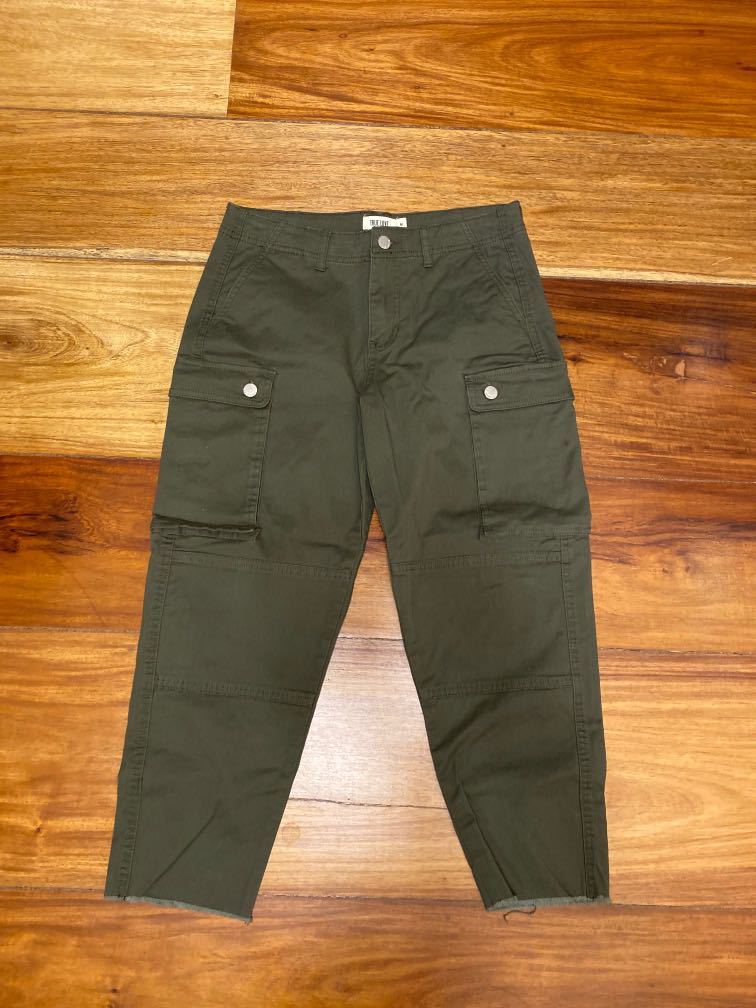 green cargo jeans