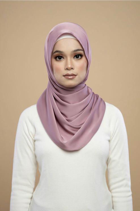 Guzel Kl Mattelux In Barbie Muslimah Fashion Scarves On Carousell