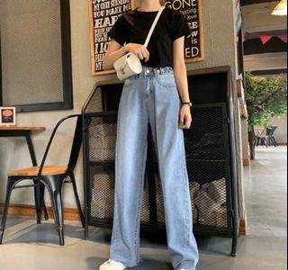(Category: ) located in . Submitted by 88.closet (Listing ID 1025546771, Image 1). Description: .